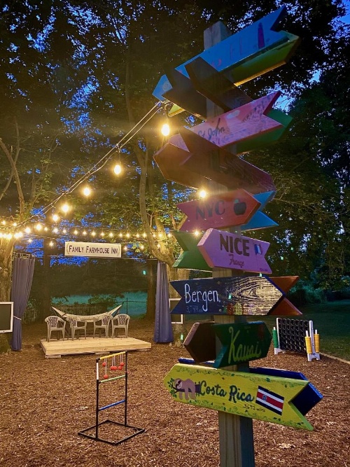 Family Farmhouse Inn image 9